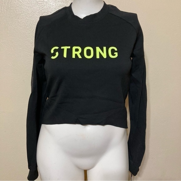 STRONG BY ZUMBA STRONG NATION long sleeve crop top with glittery piping Med NWT - Picture 5 of 15